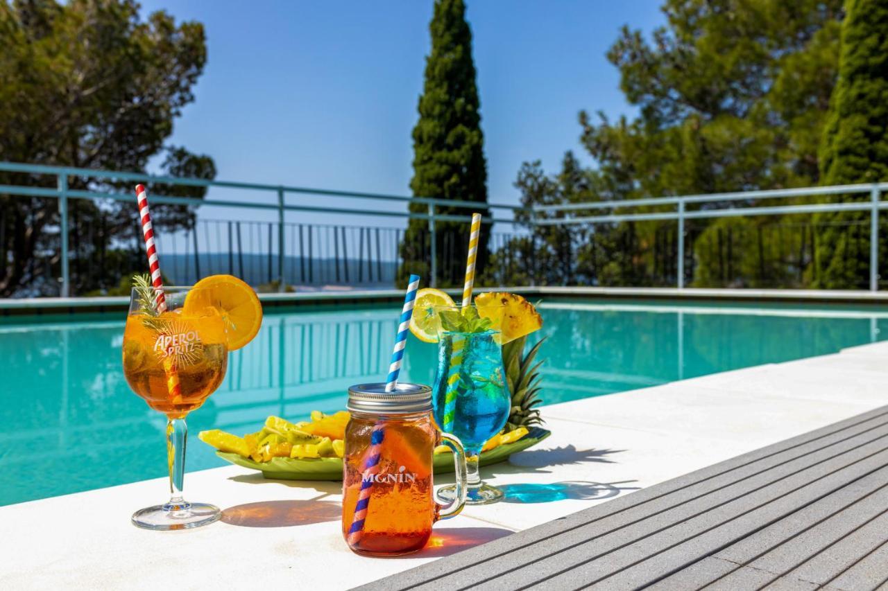 Hotel Ad Turres Crikvenica Exteriör bild