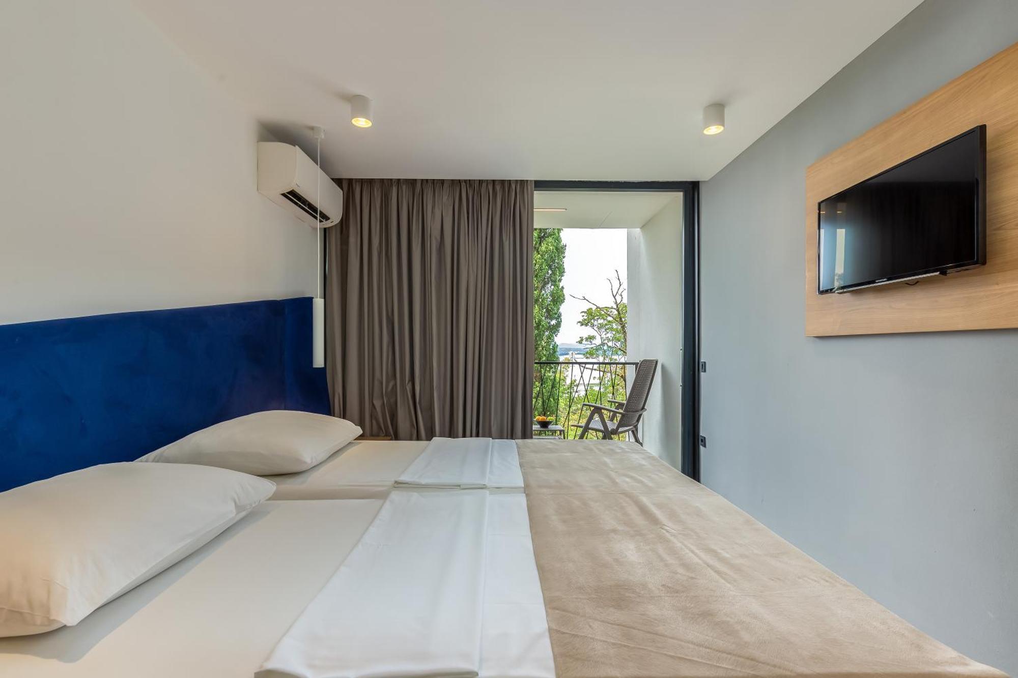 Hotel Ad Turres Crikvenica Exteriör bild