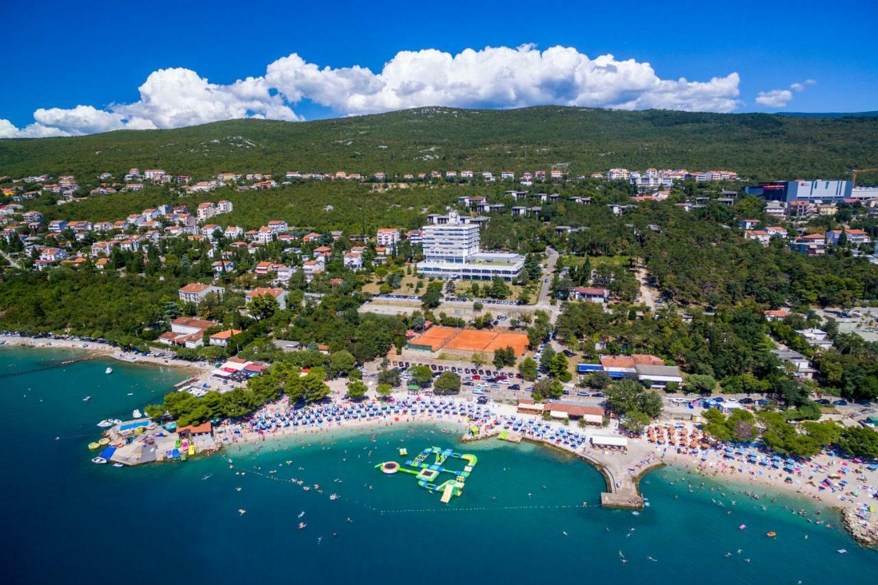 Hotel Ad Turres Crikvenica Exteriör bild
